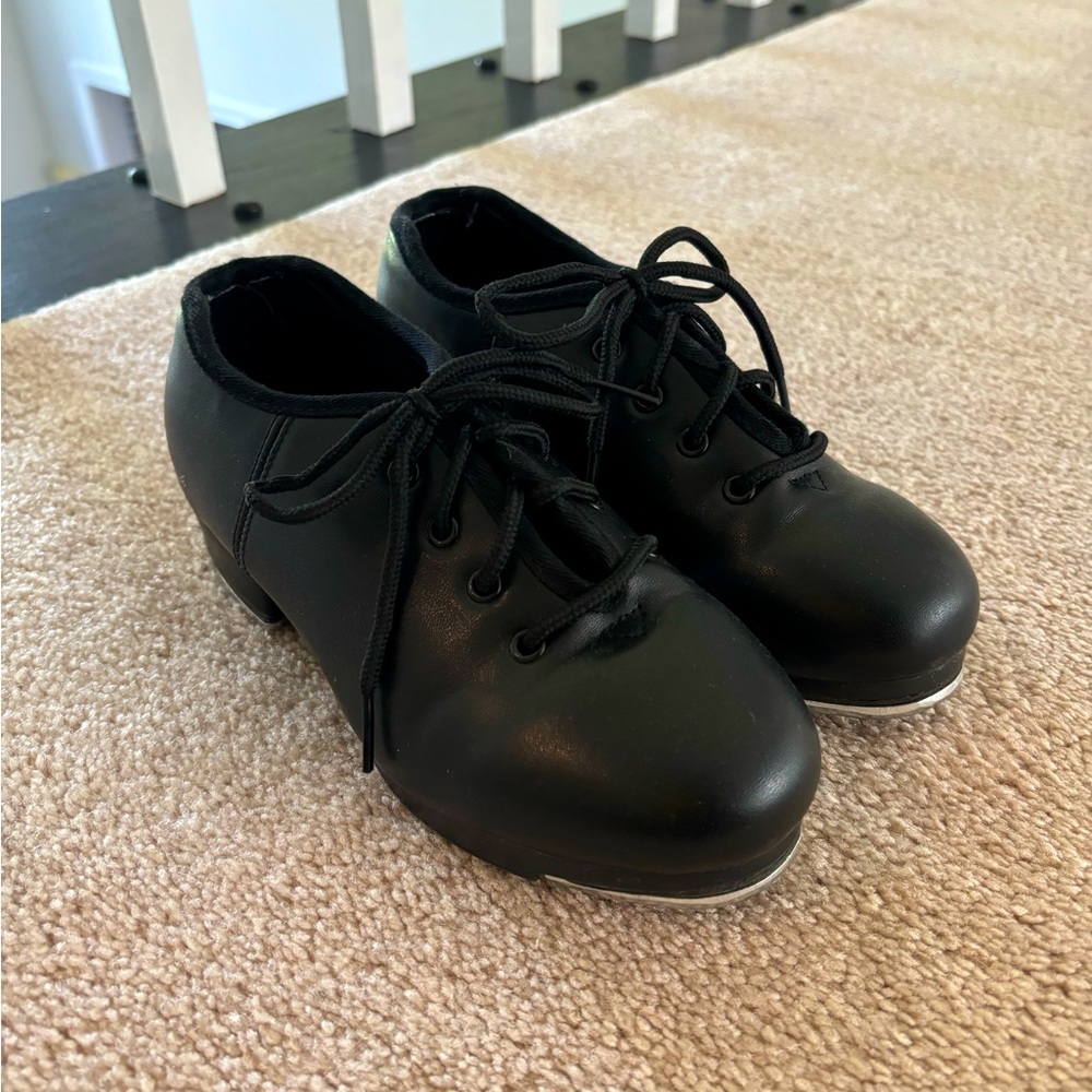 Size 2 Kids Tap Shoes